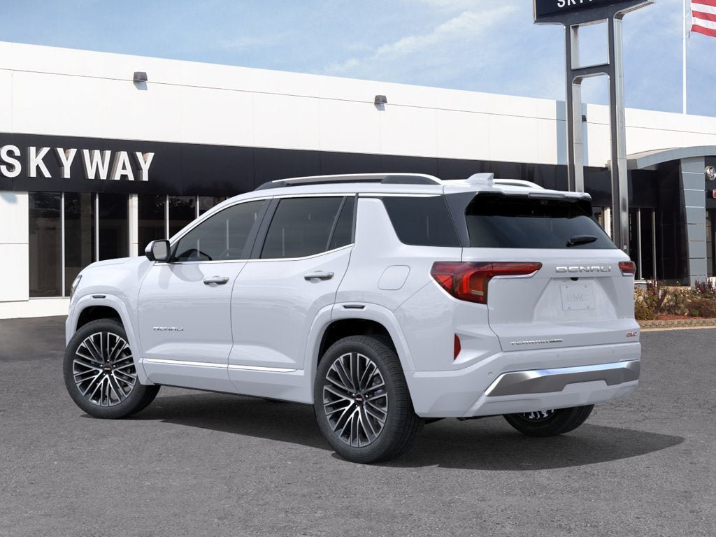 New 2027 GMC Terrain Denali w/ LPO, Floor Liner Package AWD/4WD image 3
