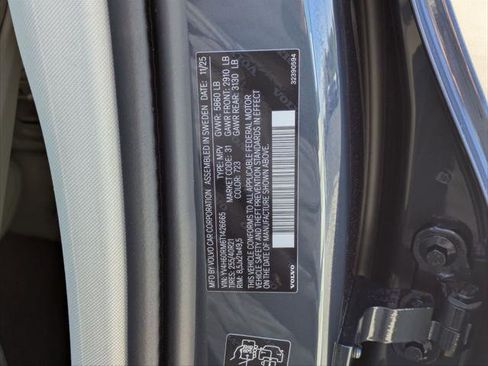 New 2026 Volvo XC60 T8 Ultra w/ Protection Package Premier image 15