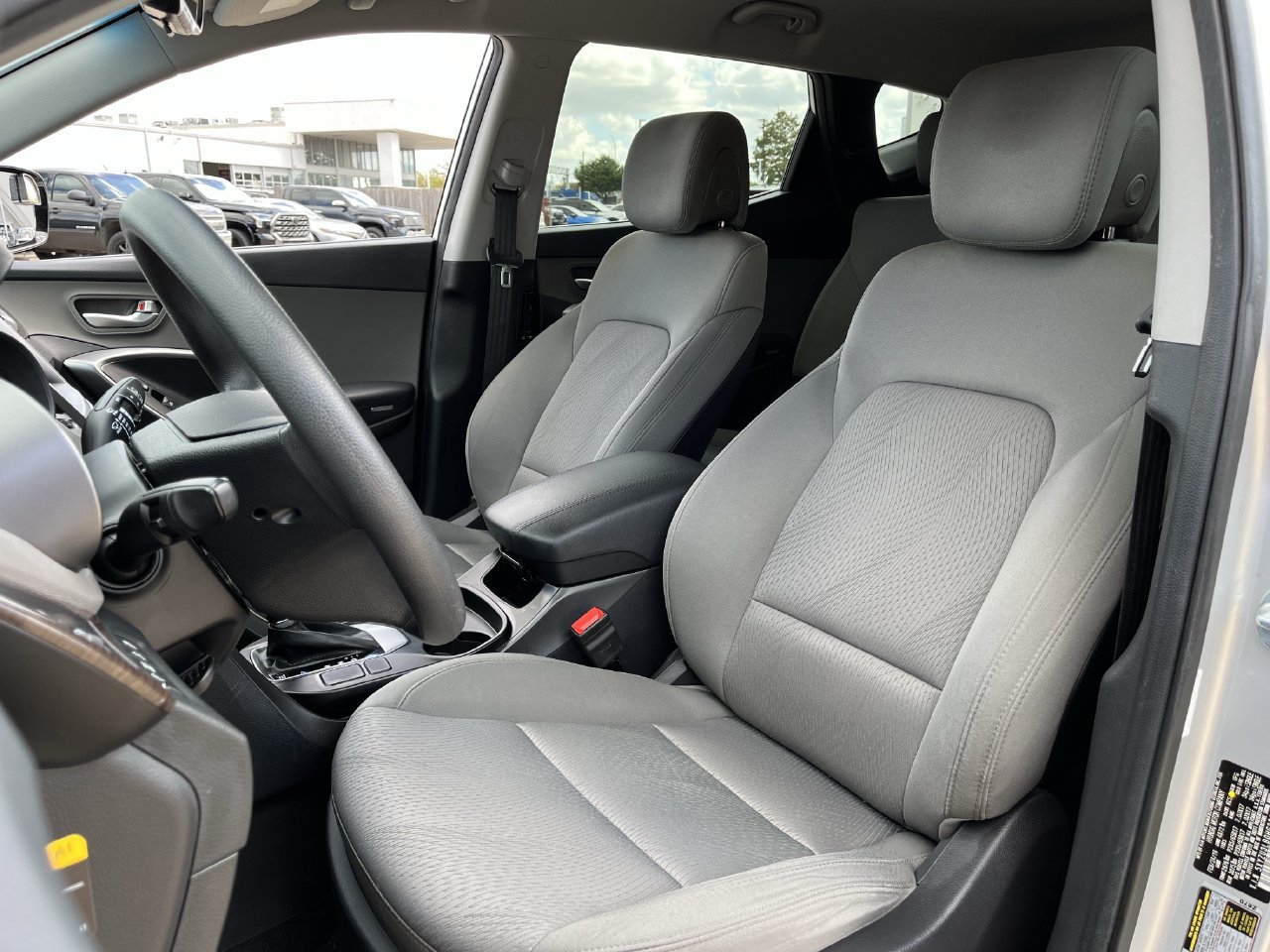 Used 2017 Hyundai Santa Fe Sport FWD image 22