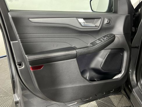 Used 2023 Ford Escape Active w/ Tech Pack #2 FWD image 14