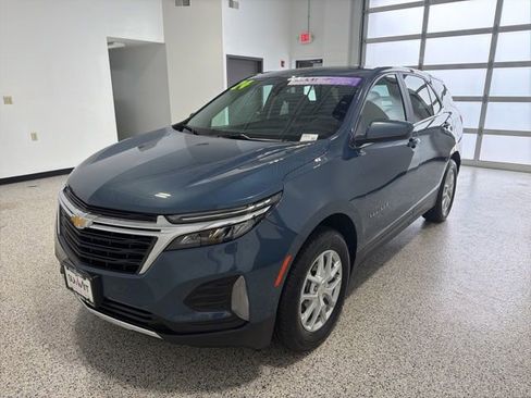 Used 2024 Chevrolet Equinox LT image 6