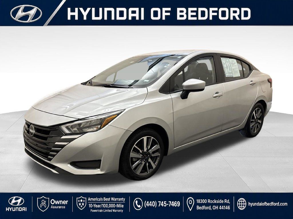 Used 2025 Nissan Versa SV FWD 360° Tour