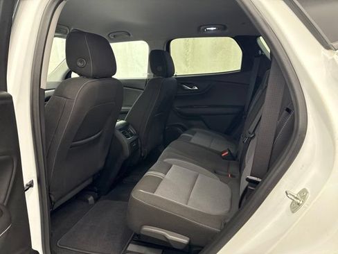 Used 2023 Chevrolet Blazer LT w/ Convenience Package FWD image 17