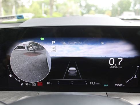 Certified 2025 Kia Telluride SX Prestige X-Pro AWD/4WD image 36