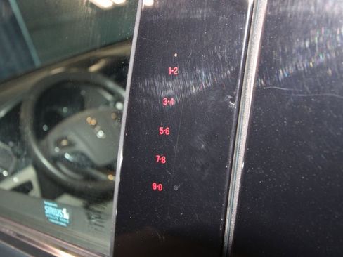 Used 2016 Lincoln MKX Reserve w/ Technology Package image 40