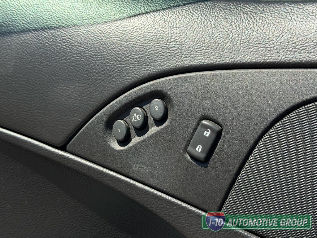 Used 2008 Chevrolet Corvette Convertible w/ Preferred Equipment Group RWD image 17