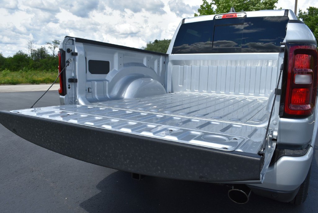 New 2026 RAM 1500 Big Horn AWD/4WD image 30