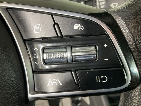 Certified 2023 Kia Forte LXS image 22