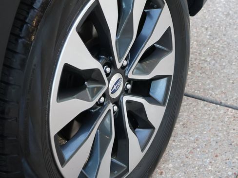 Used 2023 Subaru Outback Touring image 41