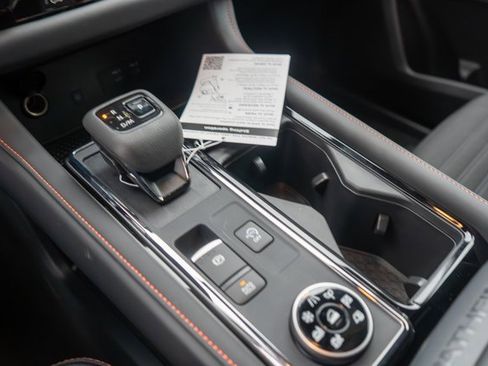 New 2026 Nissan Pathfinder SV image 29