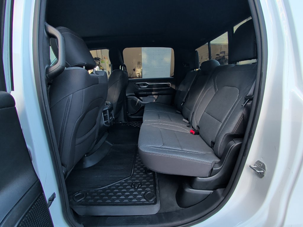 Used 2022 RAM 1500 Big Horn AWD/4WD image 13