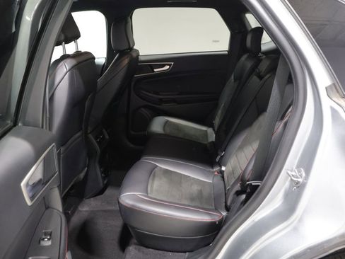Used 2024 Ford Edge ST-Line AWD/4WD image 17