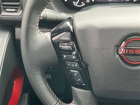 Used 2024 Nissan Frontier PRO-4X w/ Off-Road Protection Package image 20