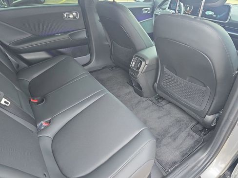 Certified 2025 Hyundai Ioniq 6 SEL image 11