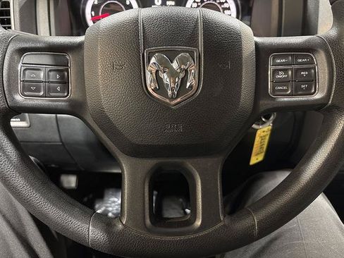 Used 2015 RAM 1500 Express AWD/4WD image 15