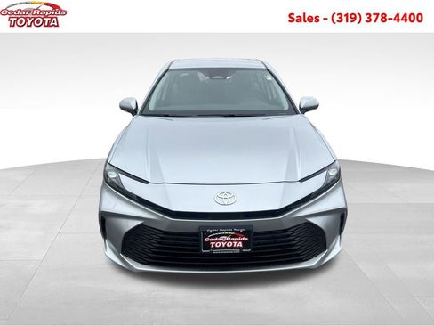 New 2026 Toyota Camry LE image 8