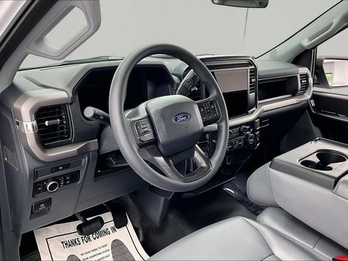 Used 2025 Ford F150 XL RWD image 13