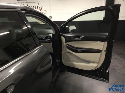 Used 2017 Ford Edge Titanium w/ Equipment Group 302A image 39