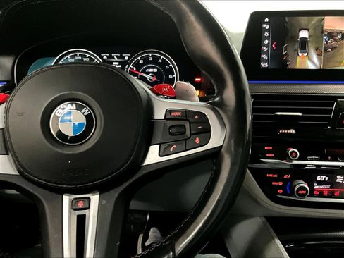 Used 2018 BMW M5 image 20
