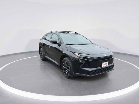 New 2026 Toyota bZ XLE Plus image 2