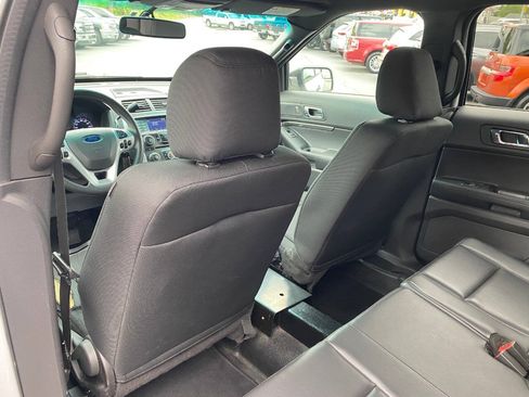 Used 2015 Ford Explorer 4WD Police Interceptor w/ Ready For The Road Package image 18