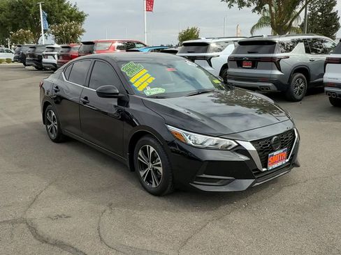 Used 2022 Nissan Sentra SV image 1