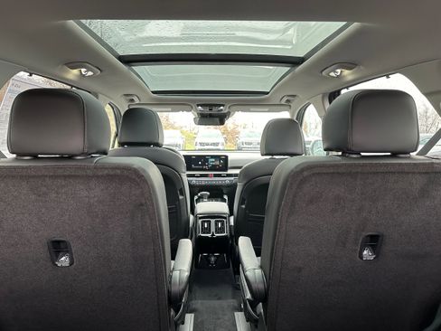 New 2026 Kia Sorento SX image 11