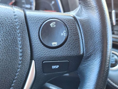 Used 2015 Toyota RAV4 Limited w/ Technology Package image 24