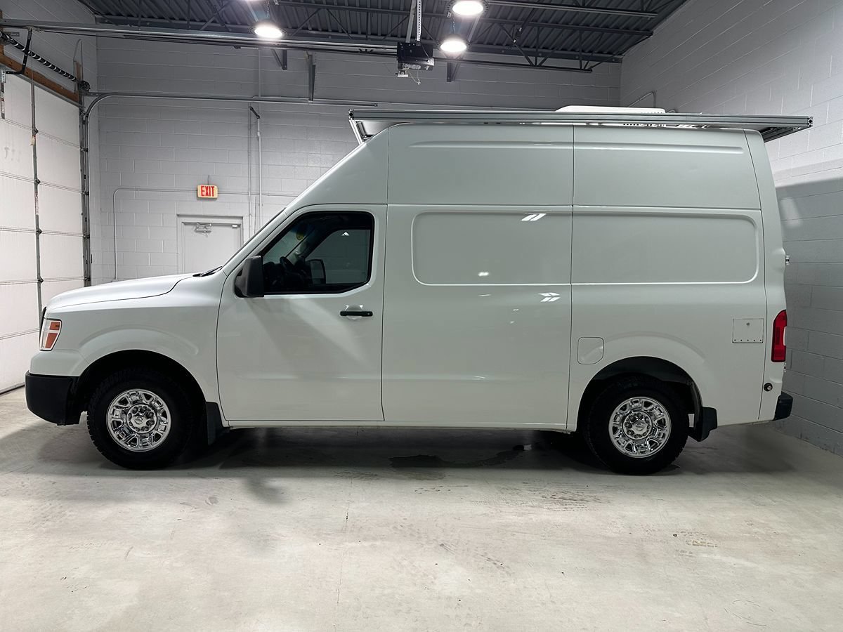 Used 2017 Nissan NV 2500 SV w/ Technology Package RWD image 19
