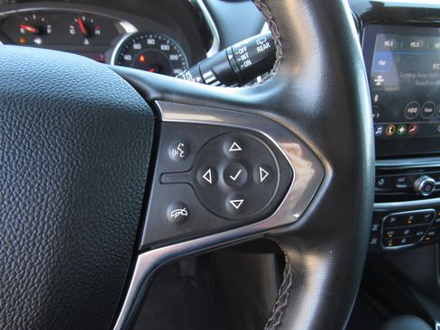 Used 2023 Chevrolet Traverse LT AWD/4WD image 26