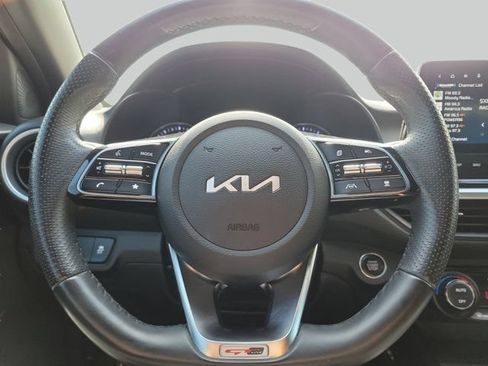 Used 2023 Kia Forte GT-Line w/ GT-Line Technology Package FWD image 30