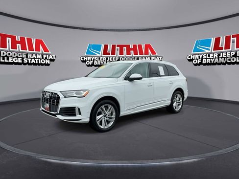 Used 2023 Audi Q7 3.0T Premium Plus AWD/4WD image 4