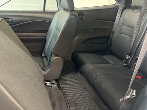 Used 2022 Honda Pilot TrailSport image 38