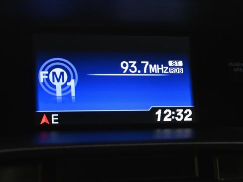 Used 2015 Acura RDX AWD image 29