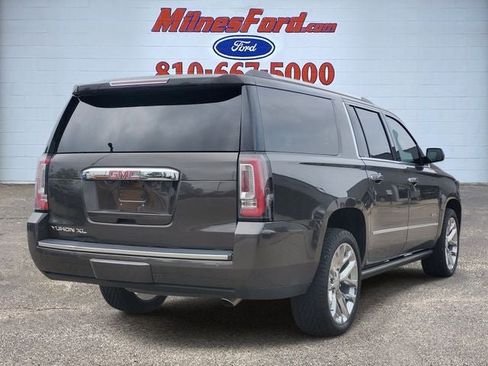 Used 2019 GMC Yukon XL Denali AWD/4WD image 3