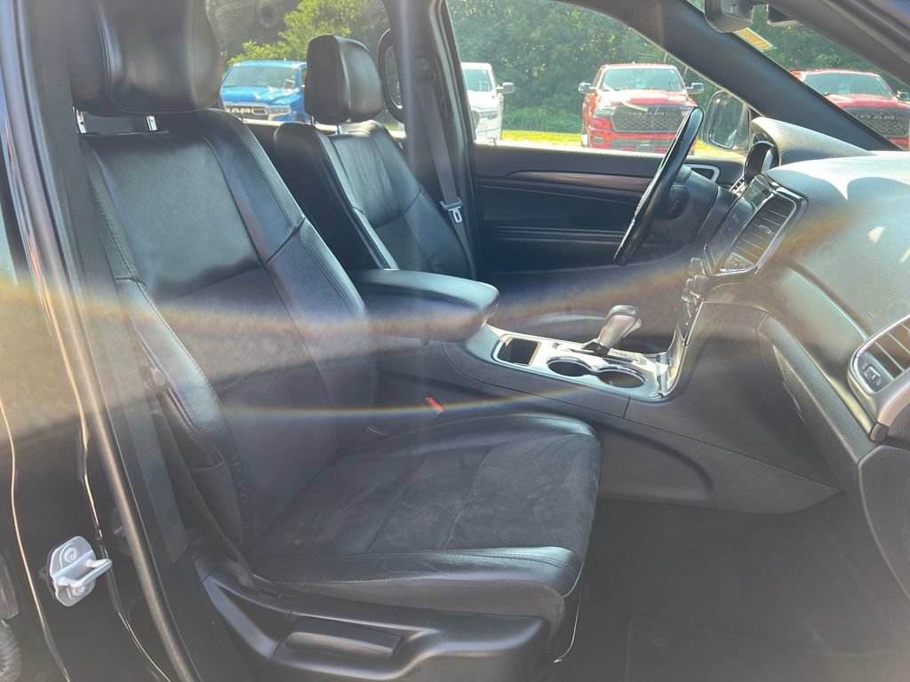 Used 2022 Jeep Grand Cherokee Laredo X AWD/4WD image 13