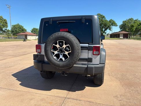 Used 2016 Jeep Wrangler Unlimited Sport w/ Quick Order Package 24S AWD/4WD image 26
