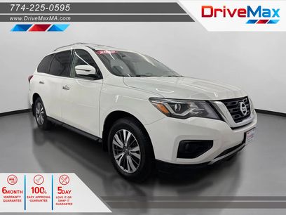 Used 2020 Nissan Pathfinder SV