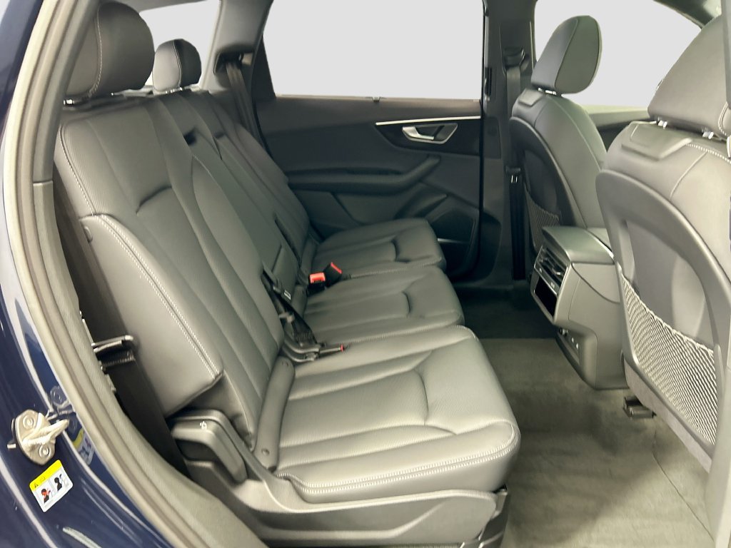 Used 2026 Audi Q7 3.0T Premium Plus w/ Premium Plus Package AWD/4WD image 22