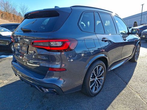 Used 2022 BMW X5 xDrive40i w/ M Sport Package image 4