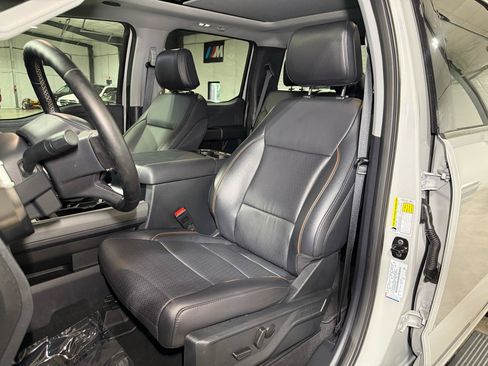 Used 2025 Ford F250 Lariat w/ Lariat Ultimate Package AWD/4WD image 12