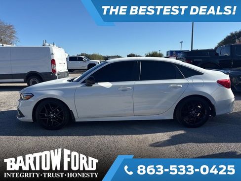 Used 2024 Honda Civic Sport image 8