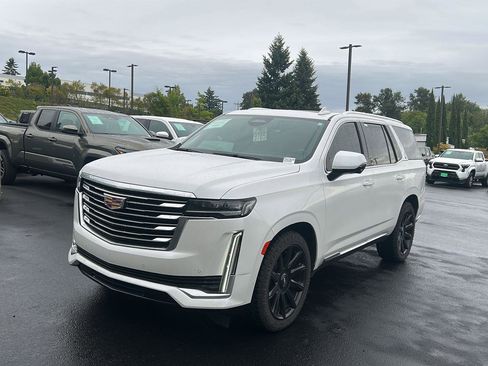 Used 2021 Cadillac Escalade Premium Luxury Platinum AWD/4WD image 2