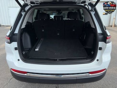 Certified 2022 Jeep Grand Cherokee Limited AWD/4WD image 23