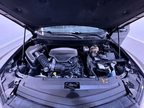 Used 2020 Cadillac XT6 Sport image 11