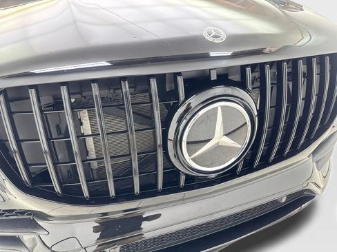 Used 2023 Mercedes-Benz GLS 580 4MATIC image 25