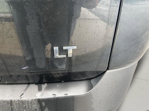 Used 2020 Chevrolet Traverse LT w/ Driver Confidence II Package AWD/4WD image 35