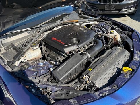 Used 2018 Alfa Romeo Giulia Ti Sport w/ Quick Order Package 22S Sport image 24