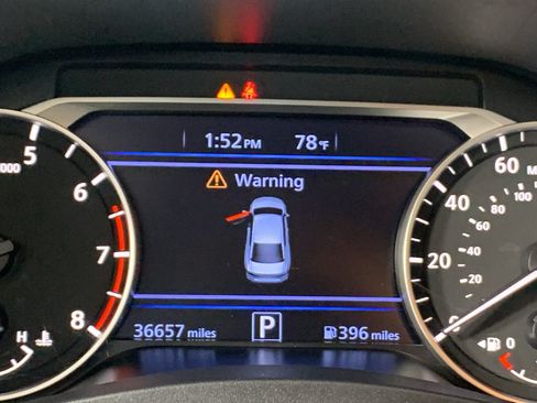 Used 2025 Nissan Altima 2.5 SV FWD image 23
