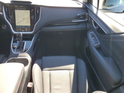 Certified 2025 Subaru Outback Limited image 19